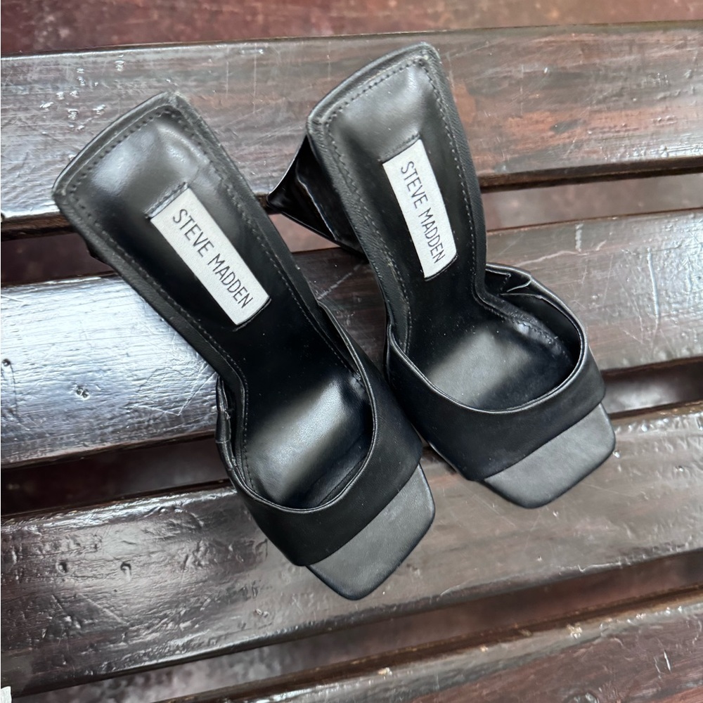 New - Unworn Heeled Sandals 👡